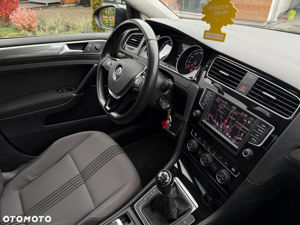 Volkswagen Golf 1.2 TSI BlueMotion Technology Allstar - 28