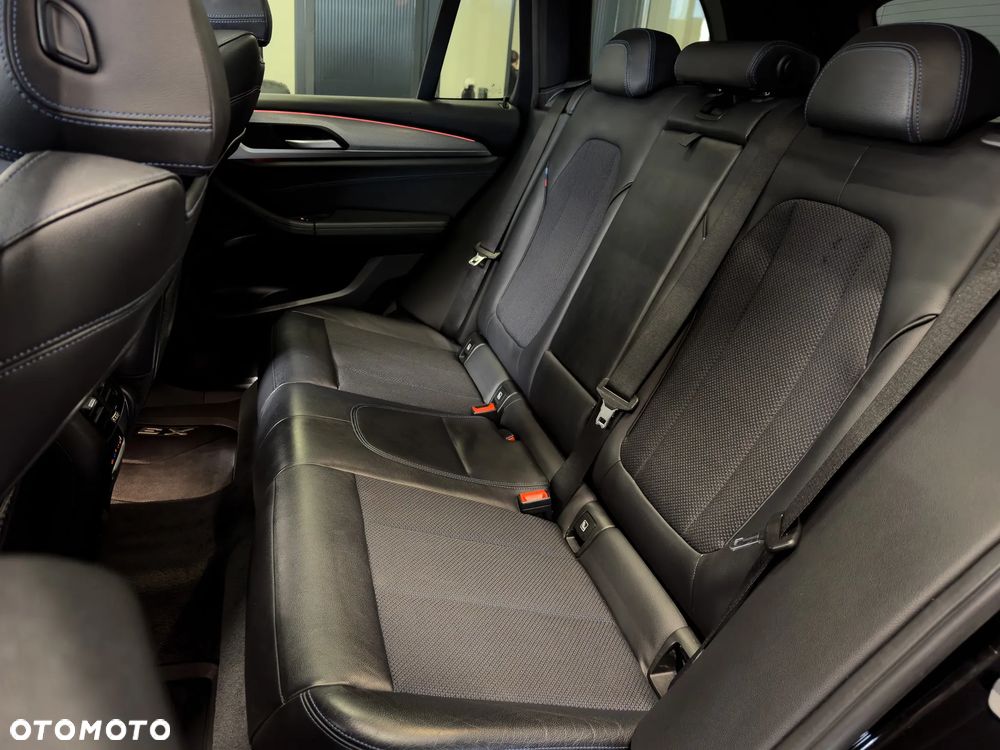 BMW X3 - 37