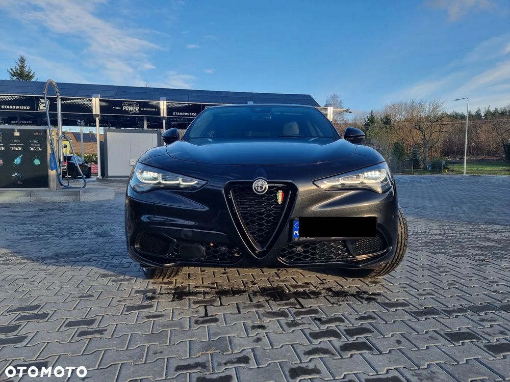 Alfa Romeo Stelvio 2.0 Turbo Competizione Q4 - 3