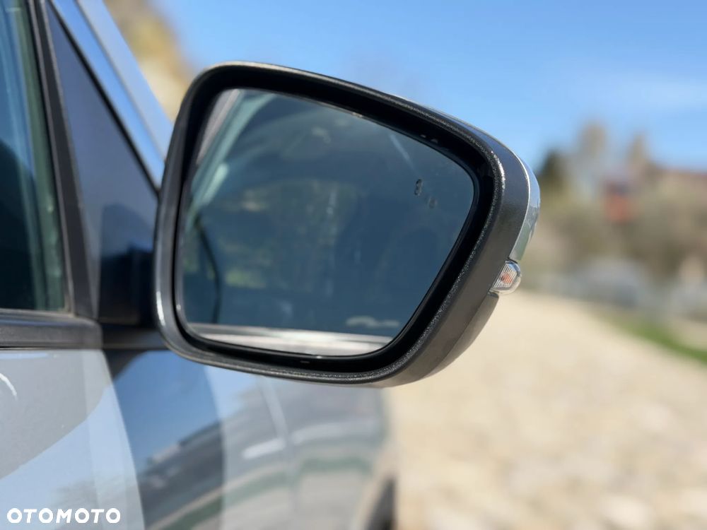 Ford Kuga 2.5 Duratec FHEV 4x4 TITANIUM X - 21