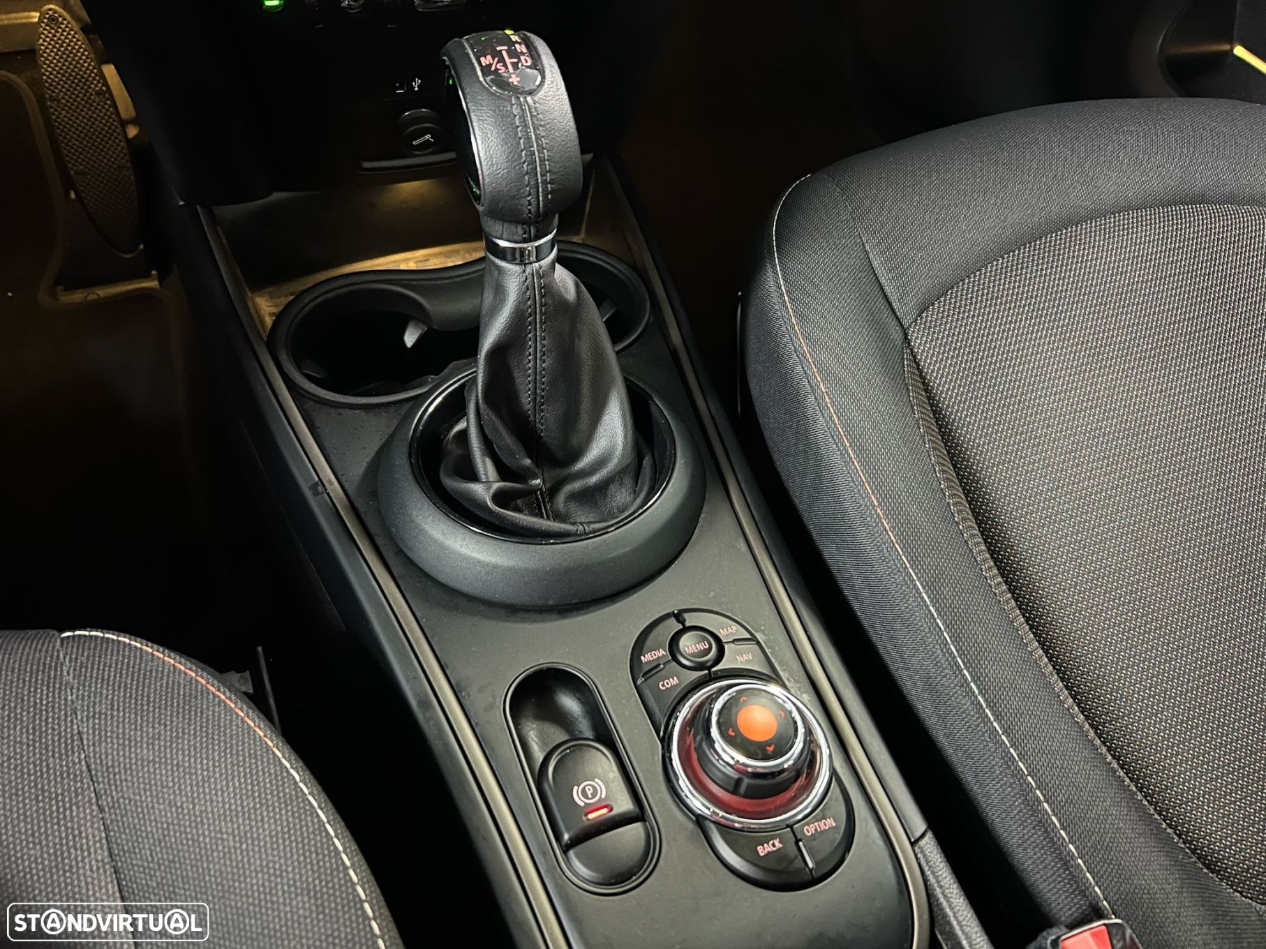 MINI Countryman Cooper SE ALL4 Auto - 19