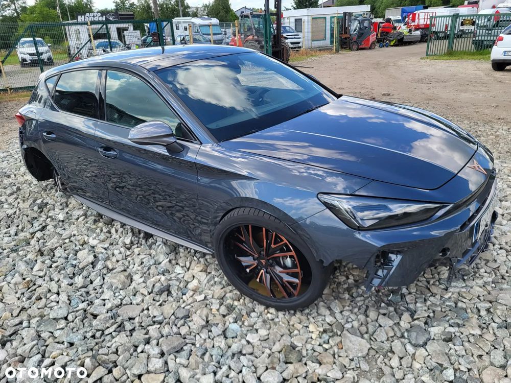 Cupra Leon 1.5 e-Hybrid PHEV Tribe Edition DSG - 25