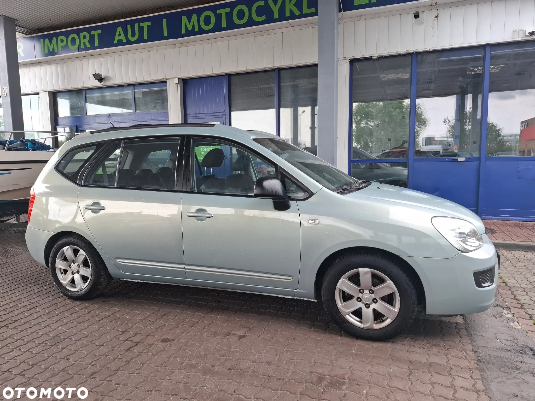 Kia Carens 2.0 EX - 6