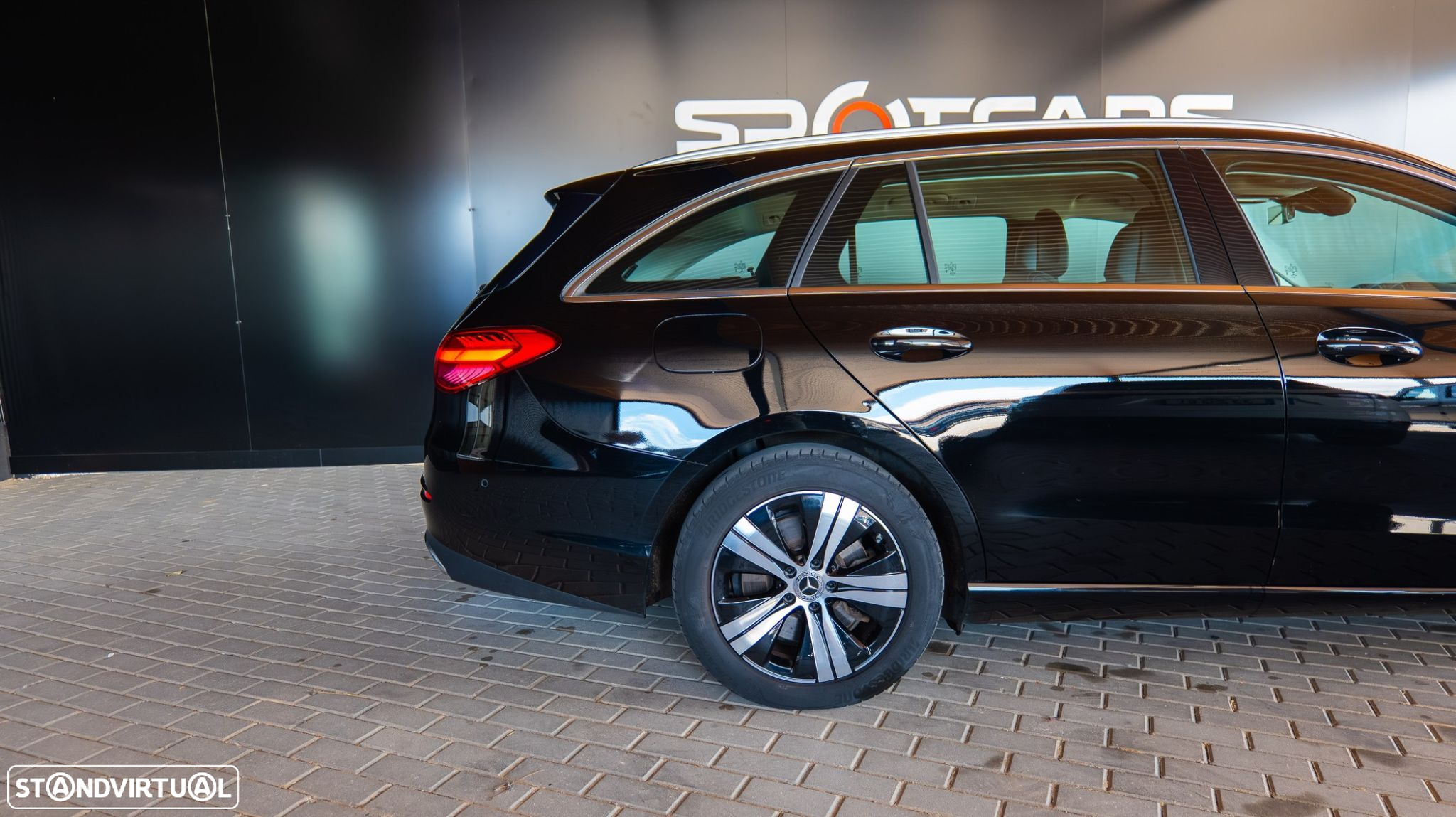 Mercedes-Benz C 300 e T 9G-TRONIC Avantgarde Advanced - 4