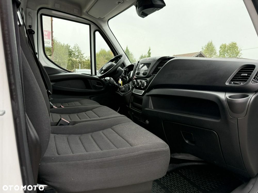 Iveco 2023/Daily 35S16V/MAXI/Manual/Klima/PDC/Serwis Iveco - 17