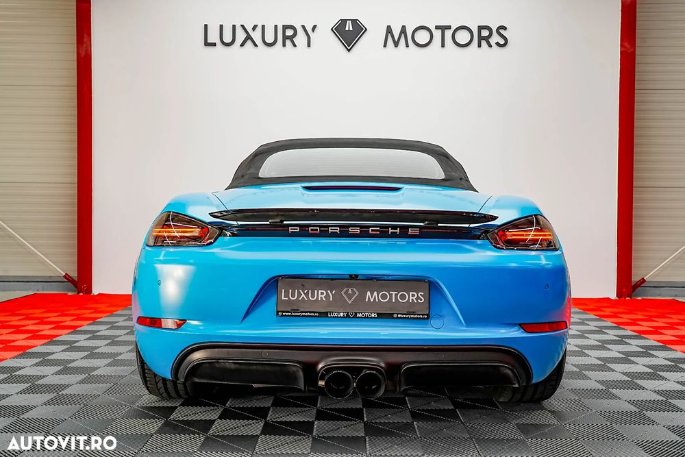 Porsche Boxster 718 GTS PDK - 7
