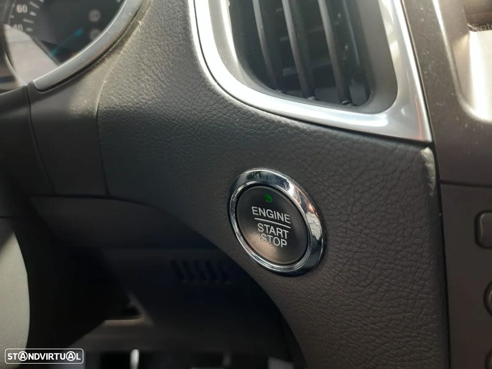 Ford S-Max 2.0 TDCi Titanium - 23