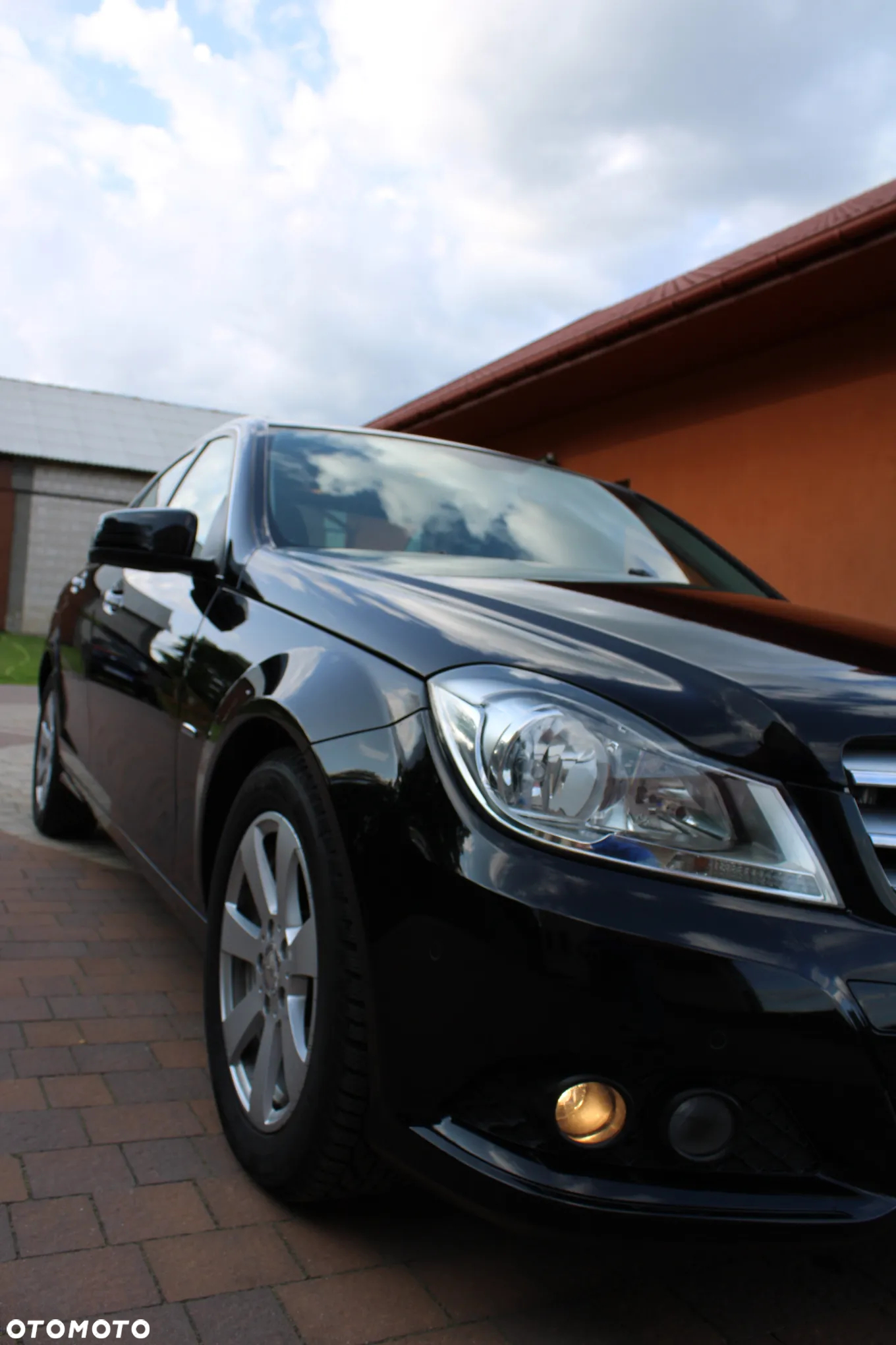 Mercedes-Benz Klasa C 200 CDI BlueEff Elegance - 4