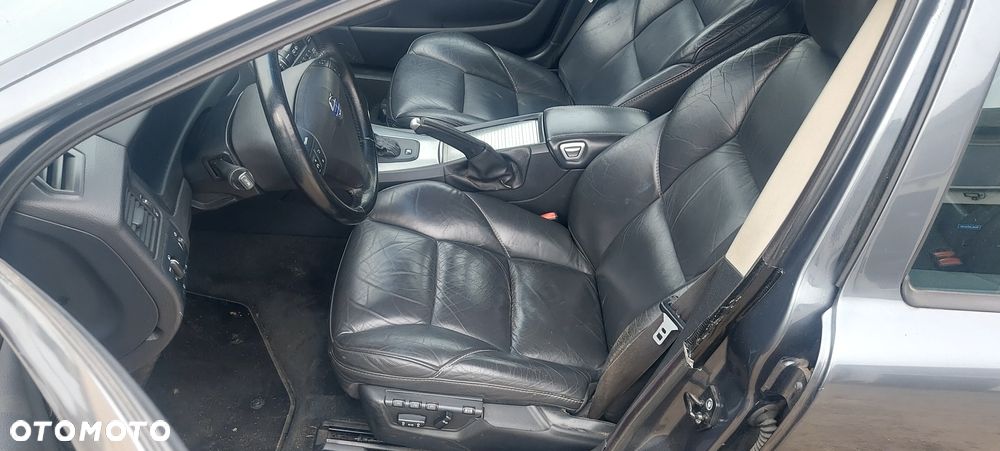 Volvo V70 2.4D5 Edition - 21