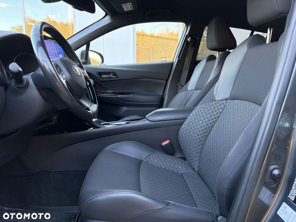 Toyota C-HR 2.0 Hybrid Style - 12