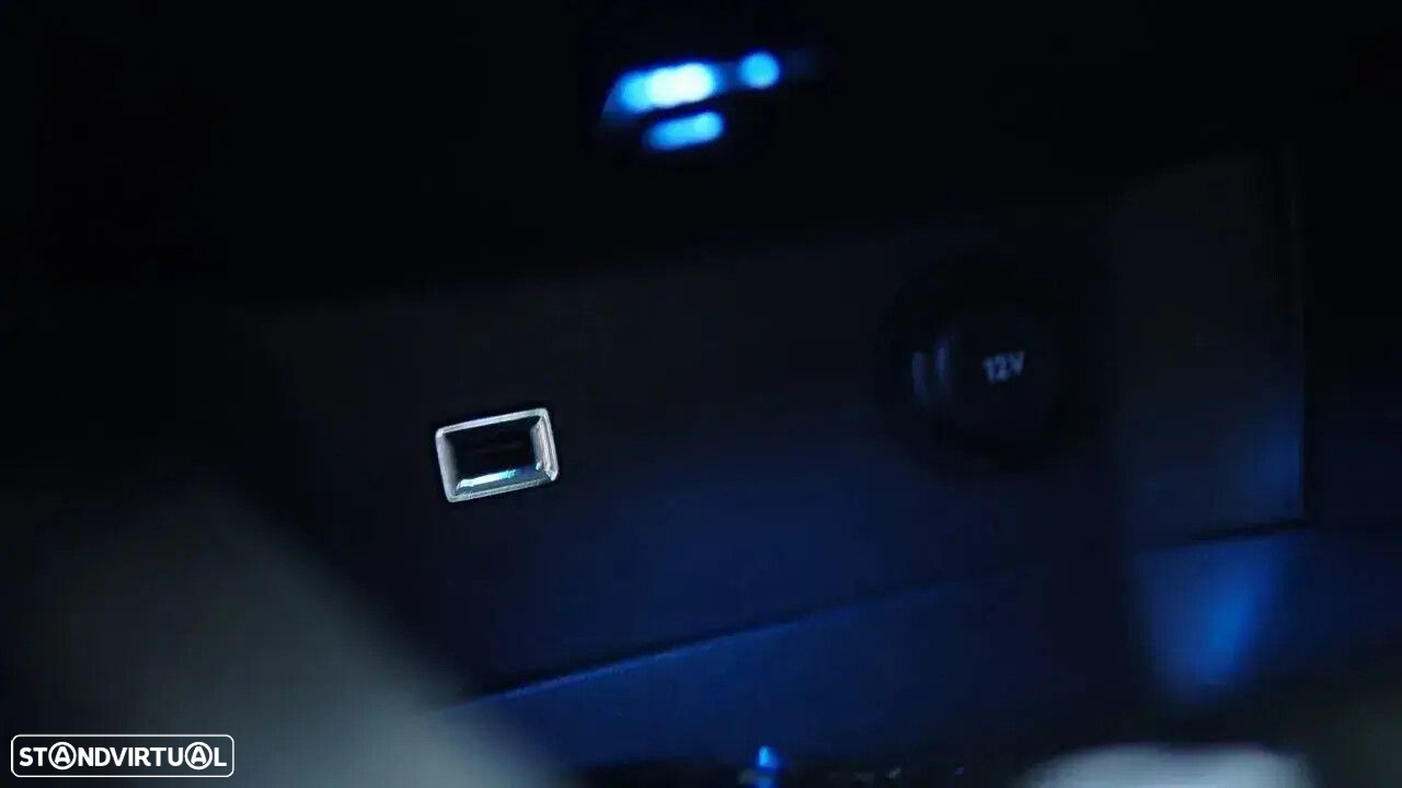 Peugeot 3008 1.6 Hybrid Allure Pack e-EAT8 - 59