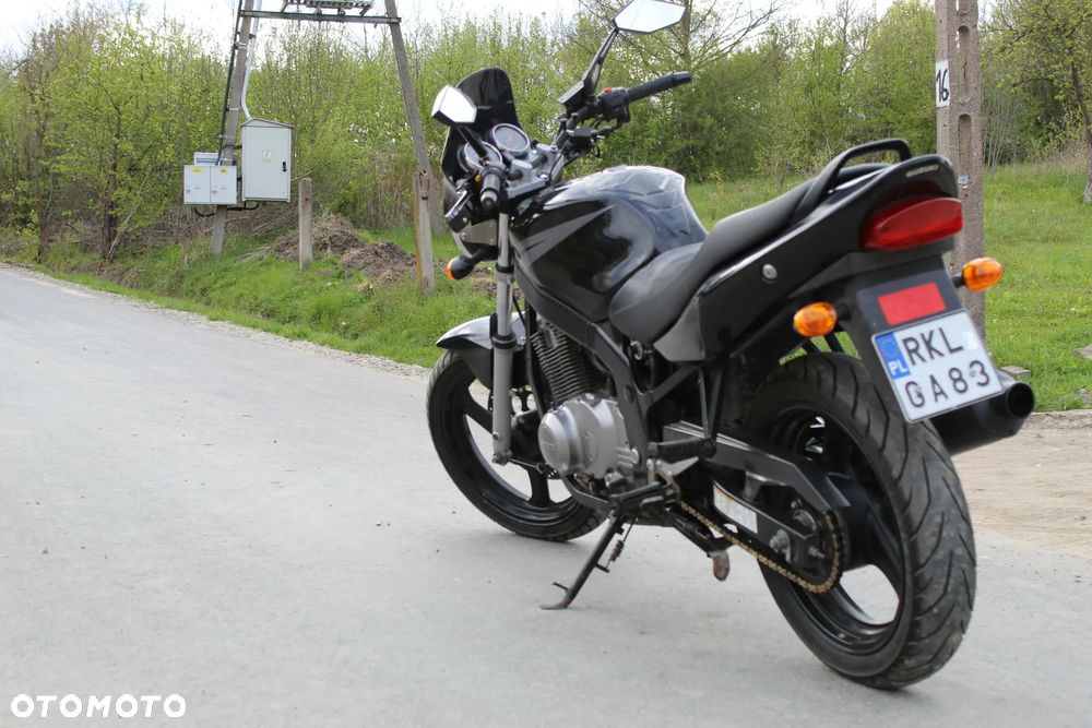 Suzuki GS - 1