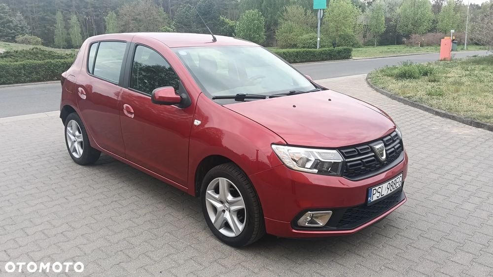 Dacia Sandero SCe 75 Essential - 2