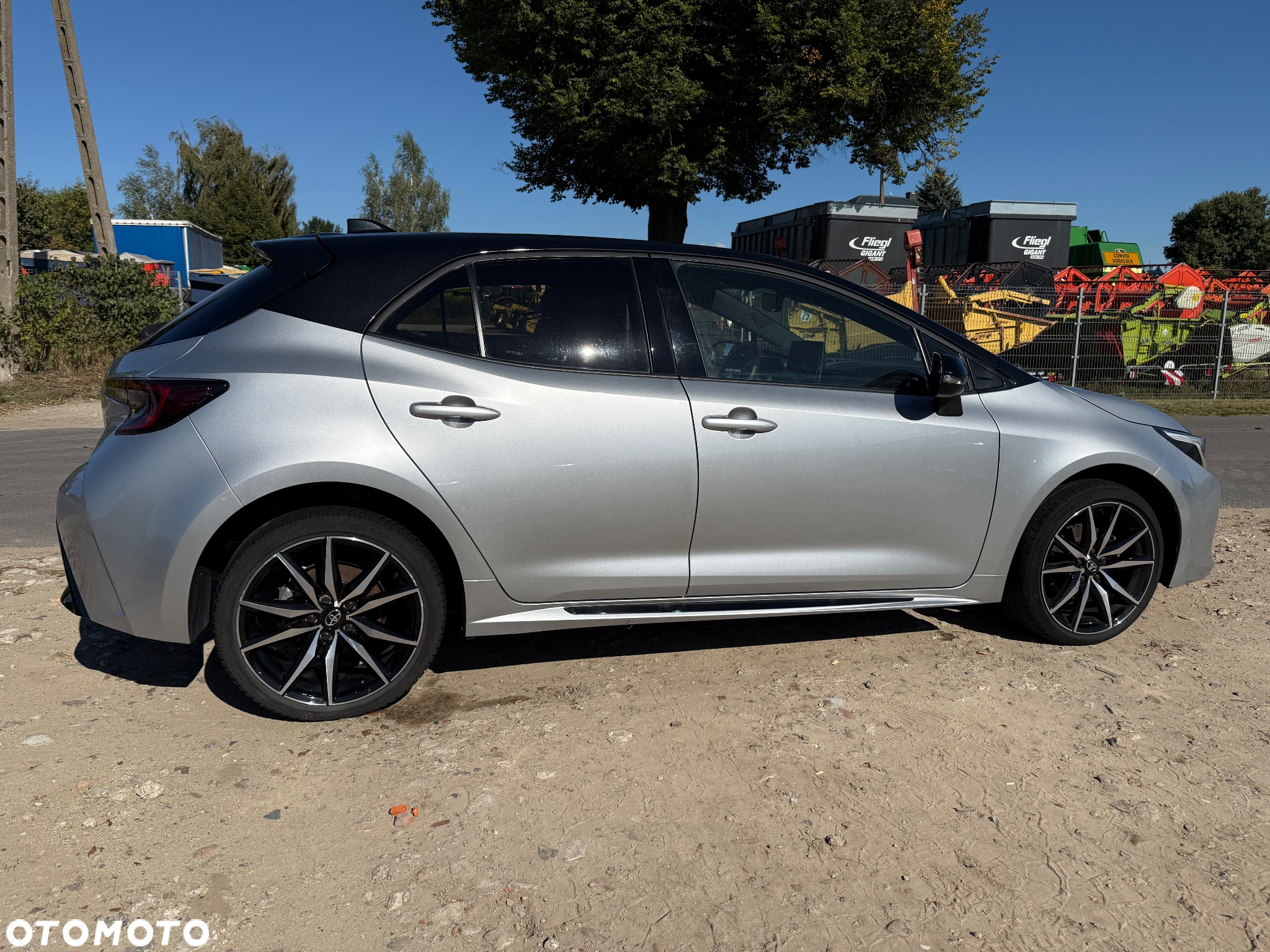 Toyota Corolla 1.8 Hybrid Business Edition - 8