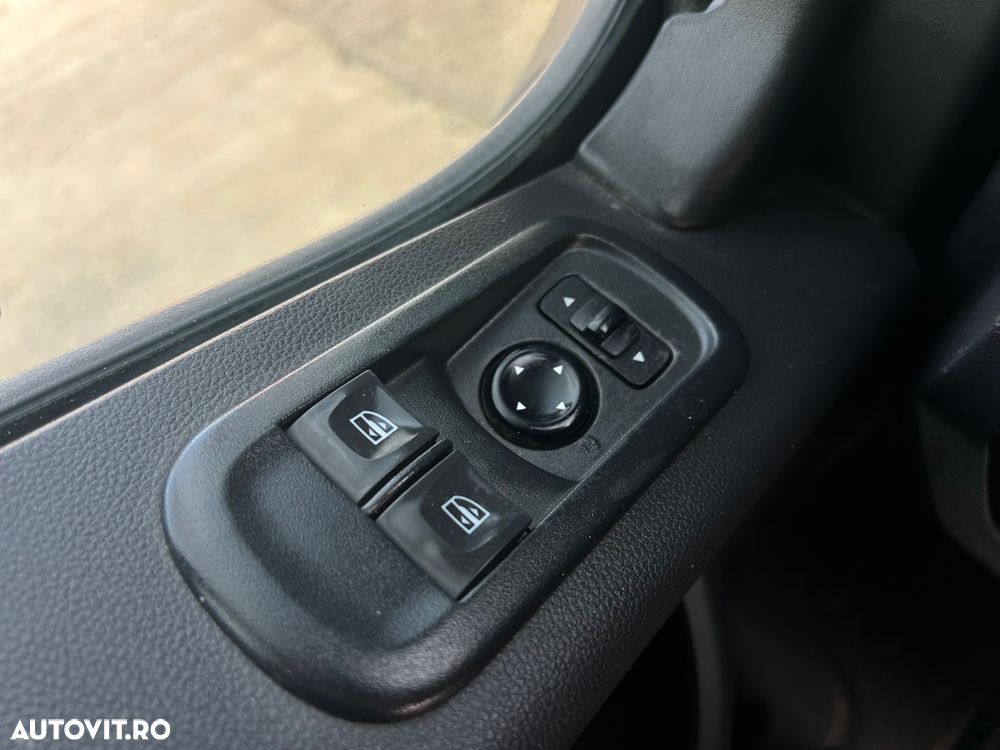 Opel Movano L4H3 AXA DUBLA SPATE - 32