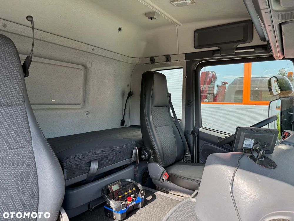 Scania SCANIA G 320 // 6x2 6x4 // platforma z żurawiem FASSI F425RA.2.24 - 38