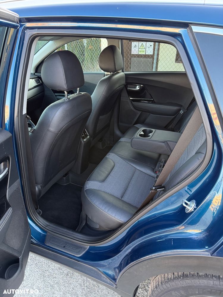 Kia Niro 1.6 GDI HEV 2WD OPF Aut. Edition 7 - 12