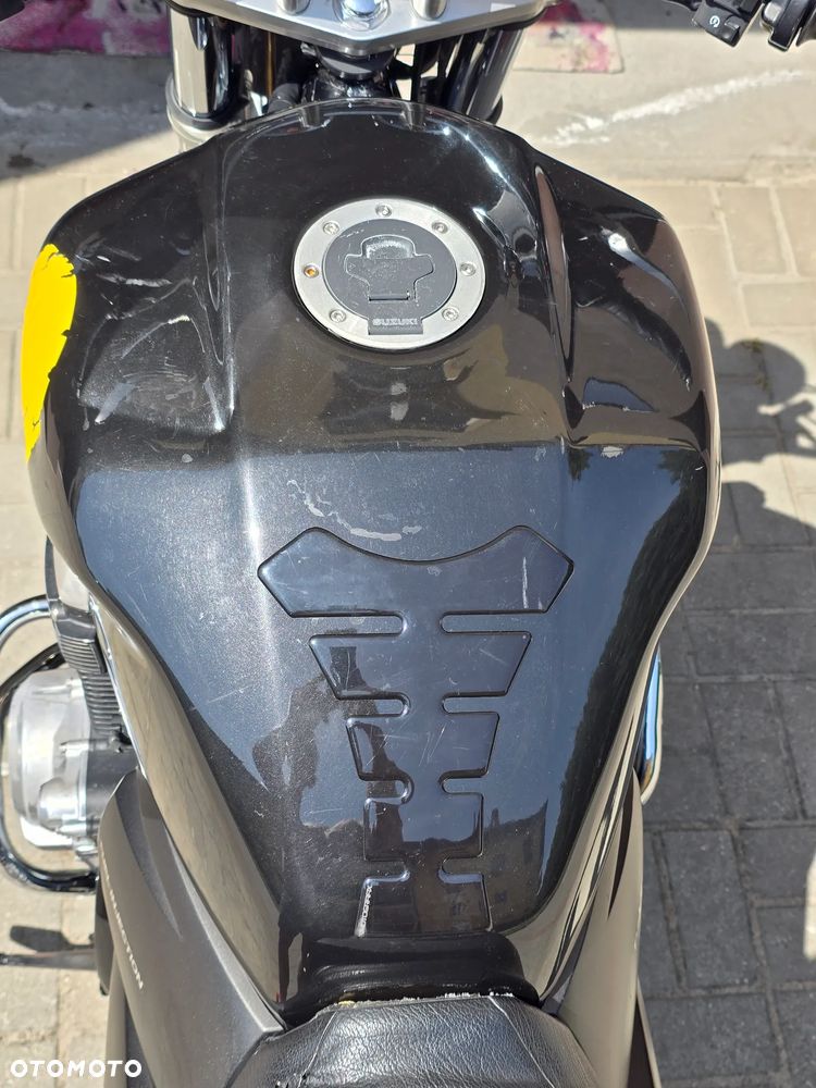 Suzuki GSX - 18