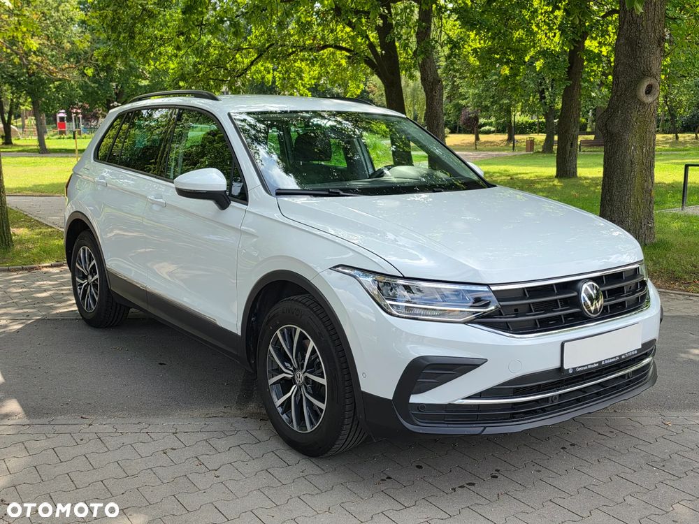 Volkswagen Tiguan 2.0 TDI SCR DSG ACTIVE - 1