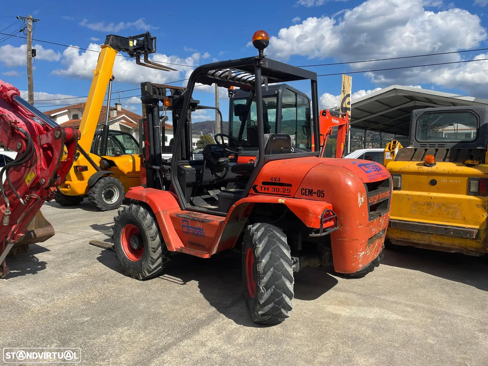 Outra não listada Agria TH30.25 4x4 - Empilhador - 2
