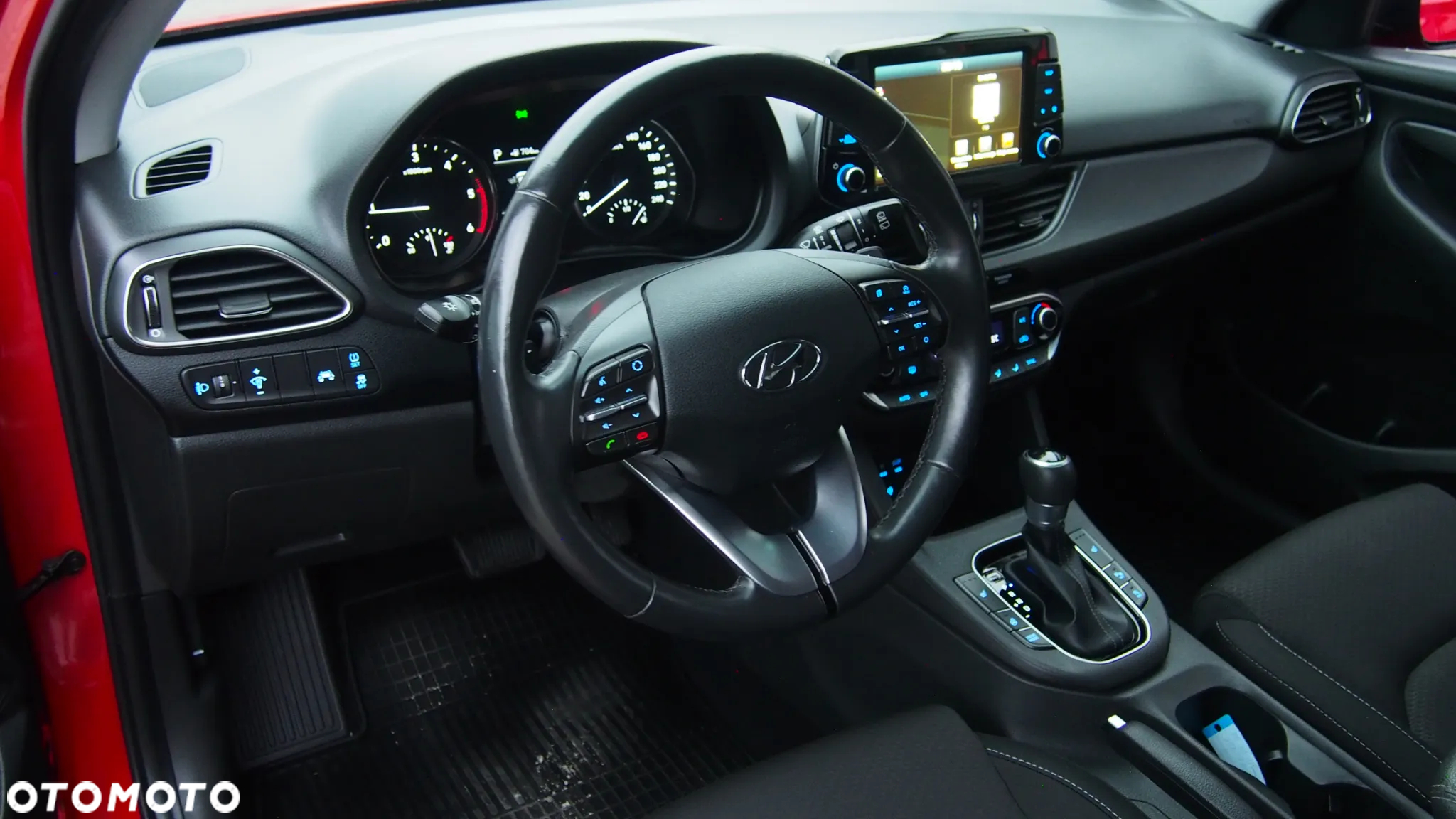 Hyundai i30 Kombi 1.6 CRDI DCT EDITION 30 - 16