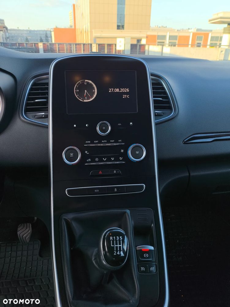 Renault Scenic - 19