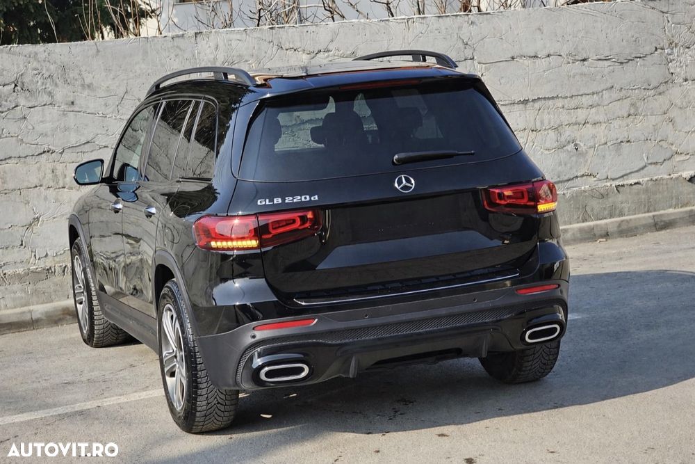 Mercedes-Benz GLB 220 d 8G-DCT AMG Line - 2