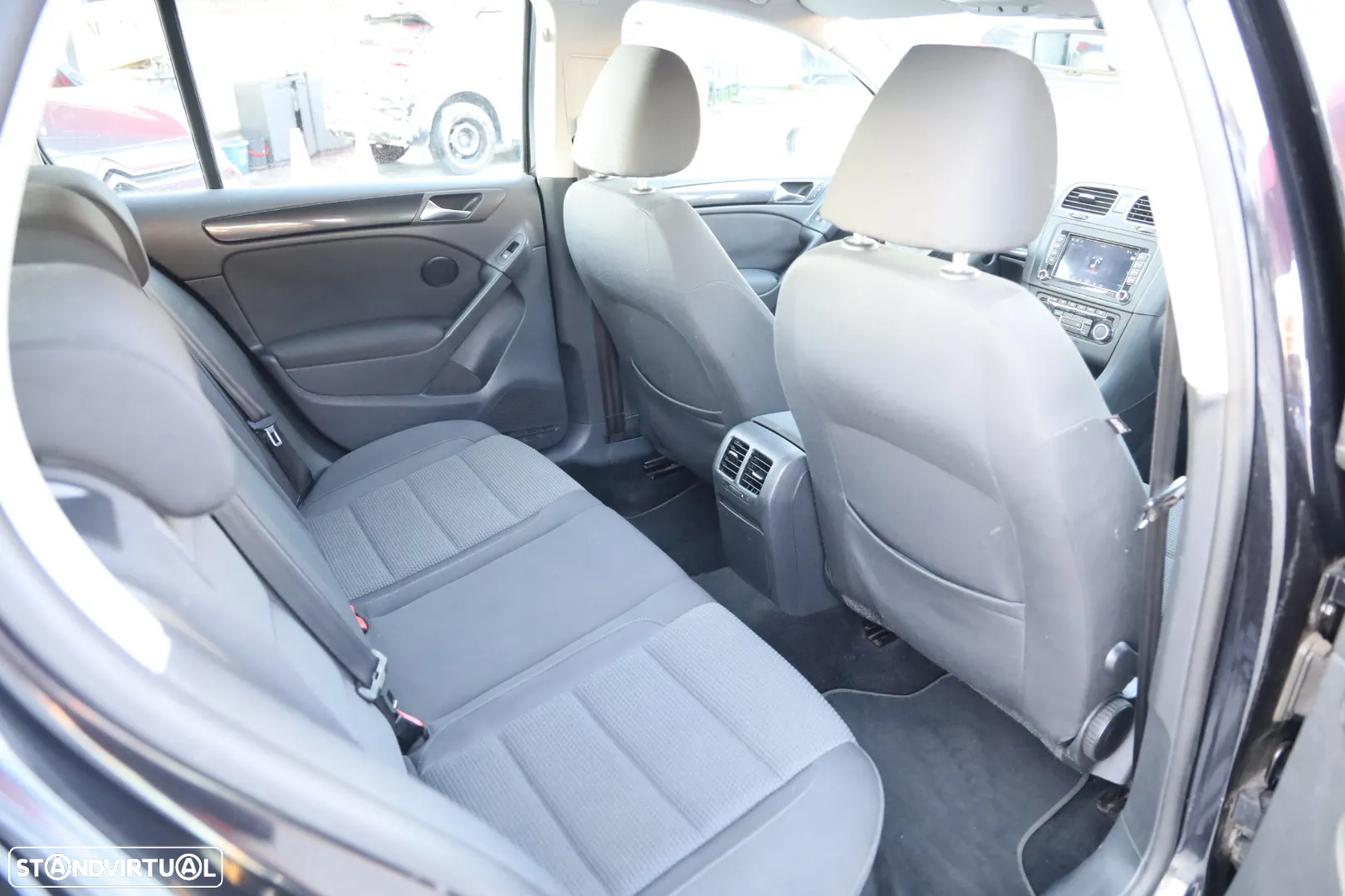 VW Golf 1.6 TDi Best Edition - 8
