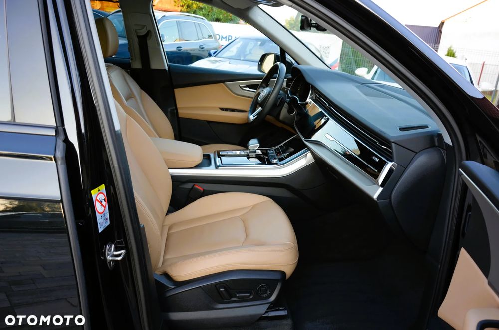 Audi Q7 - 19