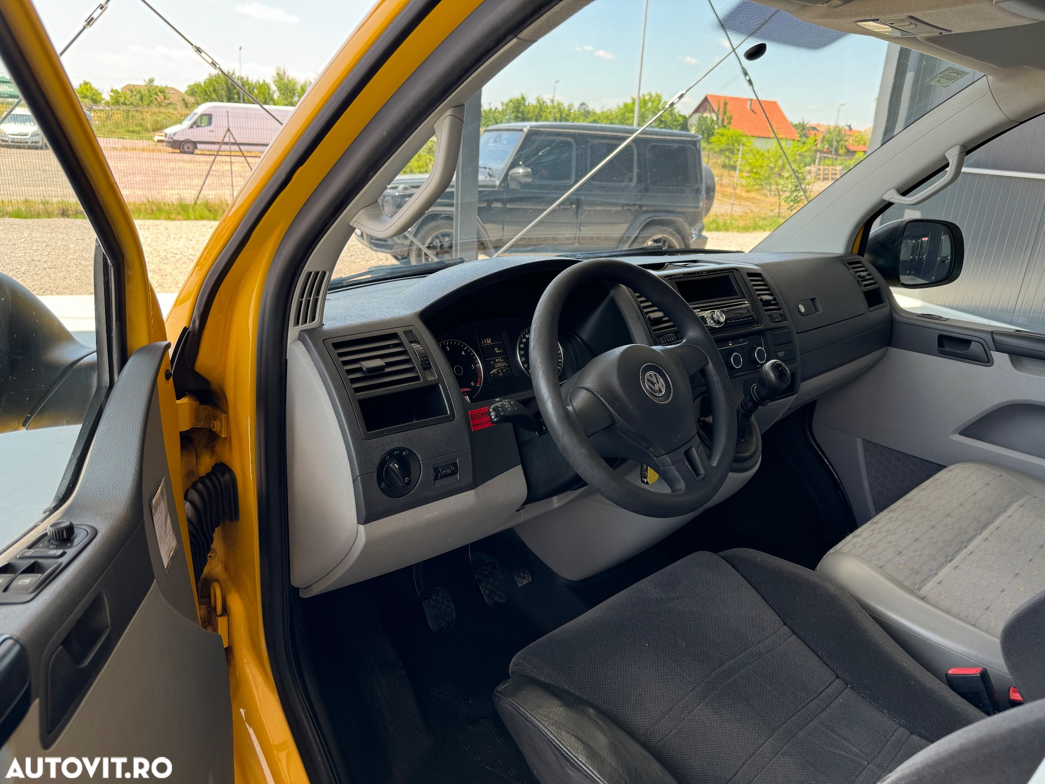 Volkswagen Transporter T5 - 5