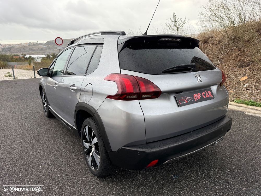 Peugeot 2008 1.2 PureTech GT Line - 8