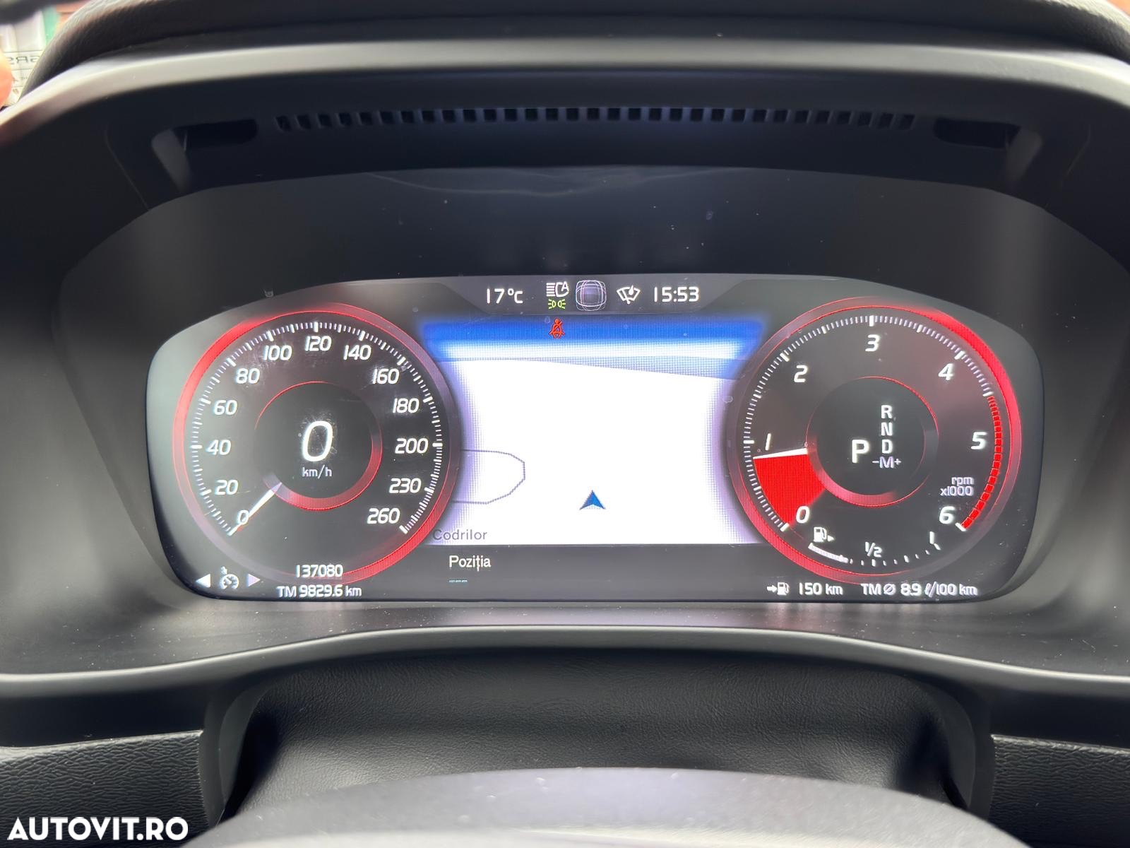 Volvo XC 40 D4 AWD Geartronic R-Design - 13
