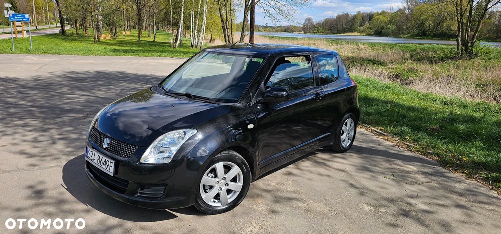 Suzuki Swift 1.3 Classic - 2
