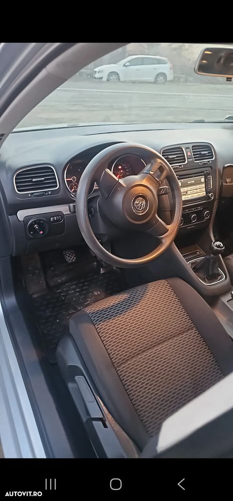 Volkswagen Golf 1.6 TDI DPF move - 6