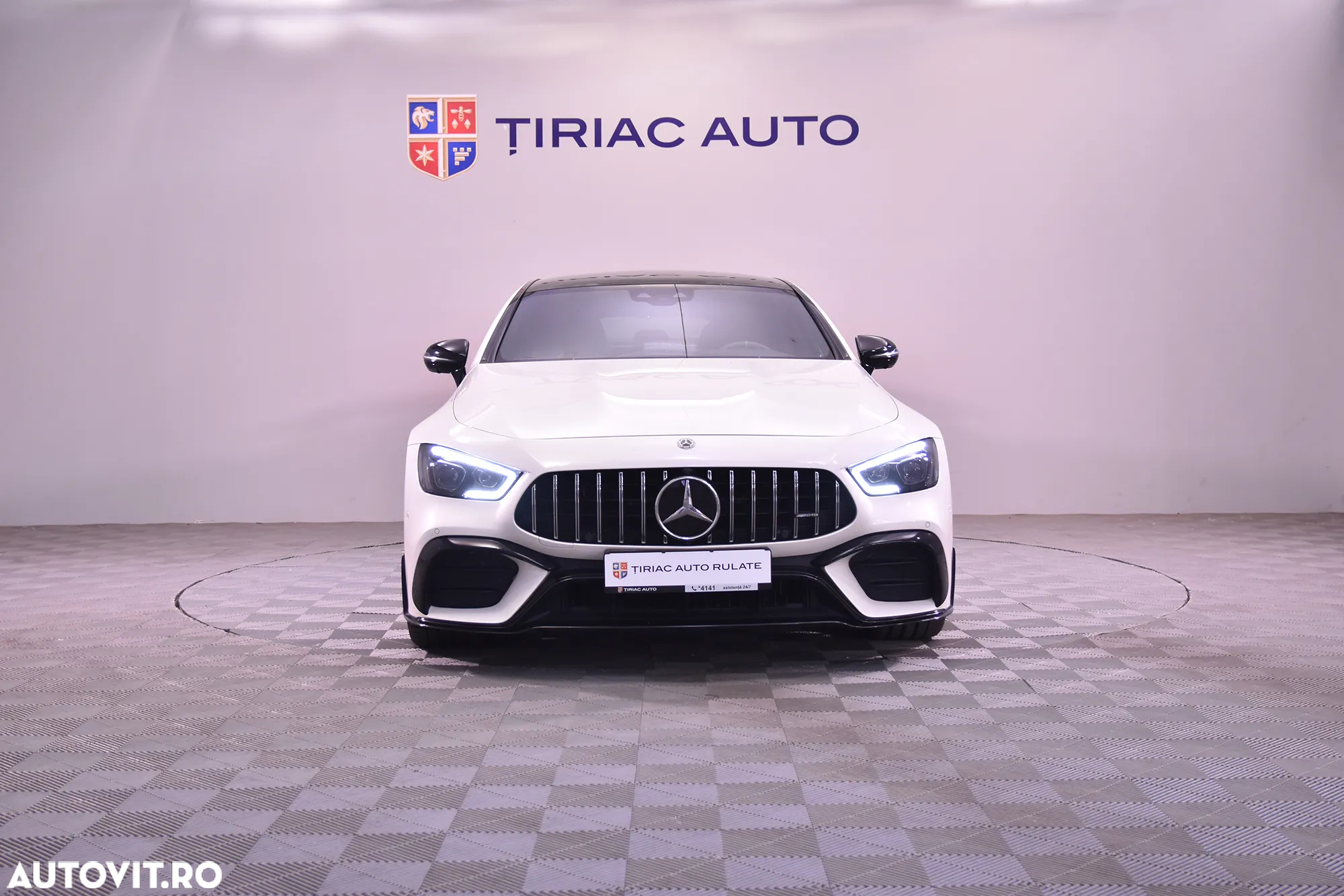 Mercedes-Benz AMG GT 43 4MATIC+ - 8