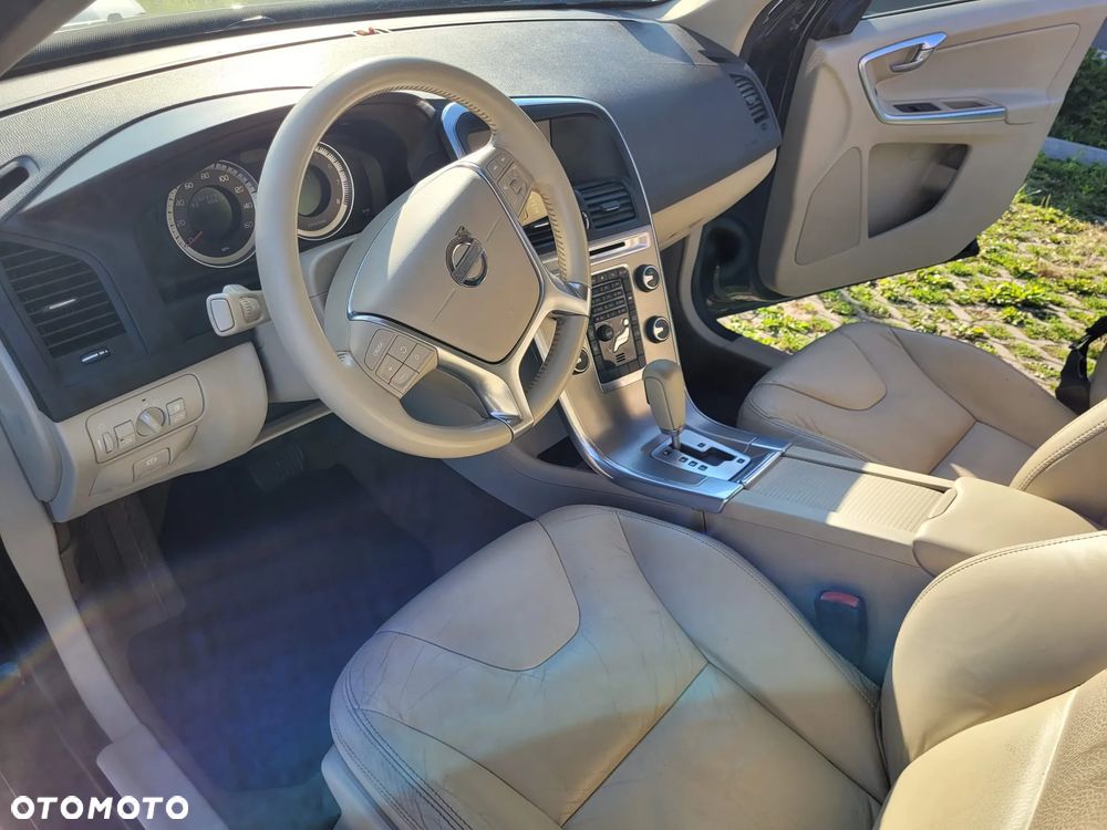 Volvo XC 60 - 12