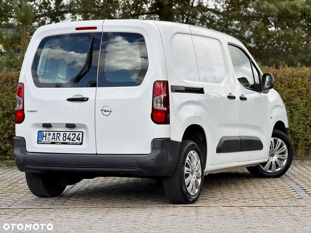 Opel Combo - 17