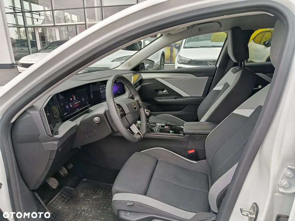 Opel Astra - 10