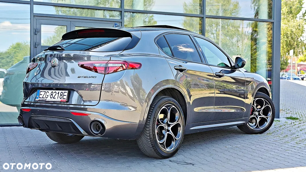 Alfa Romeo Stelvio 2.0 Turbo Veloce TI Q4 - 8