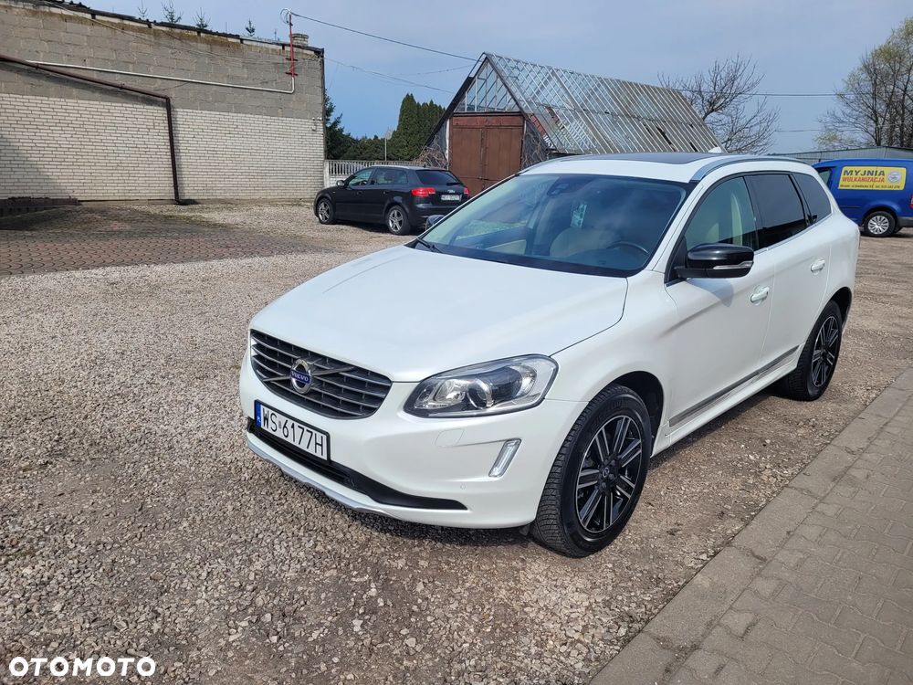 Volvo XC 60 T5 Geartronic Kinetic - 1