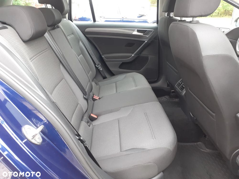Volkswagen Golf 1.5 TSI BMT Comfortline - 26