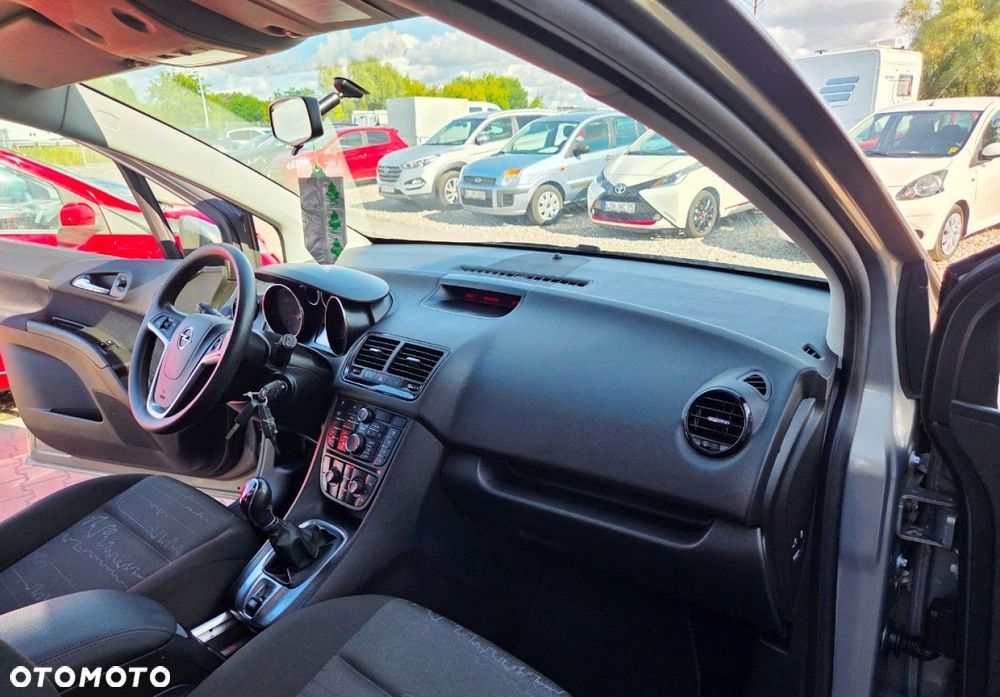 Opel Meriva - 29