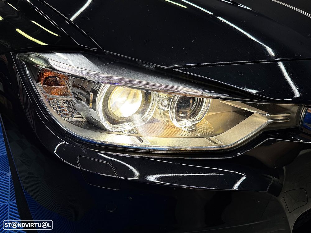 BMW 318 d Pack M - 4