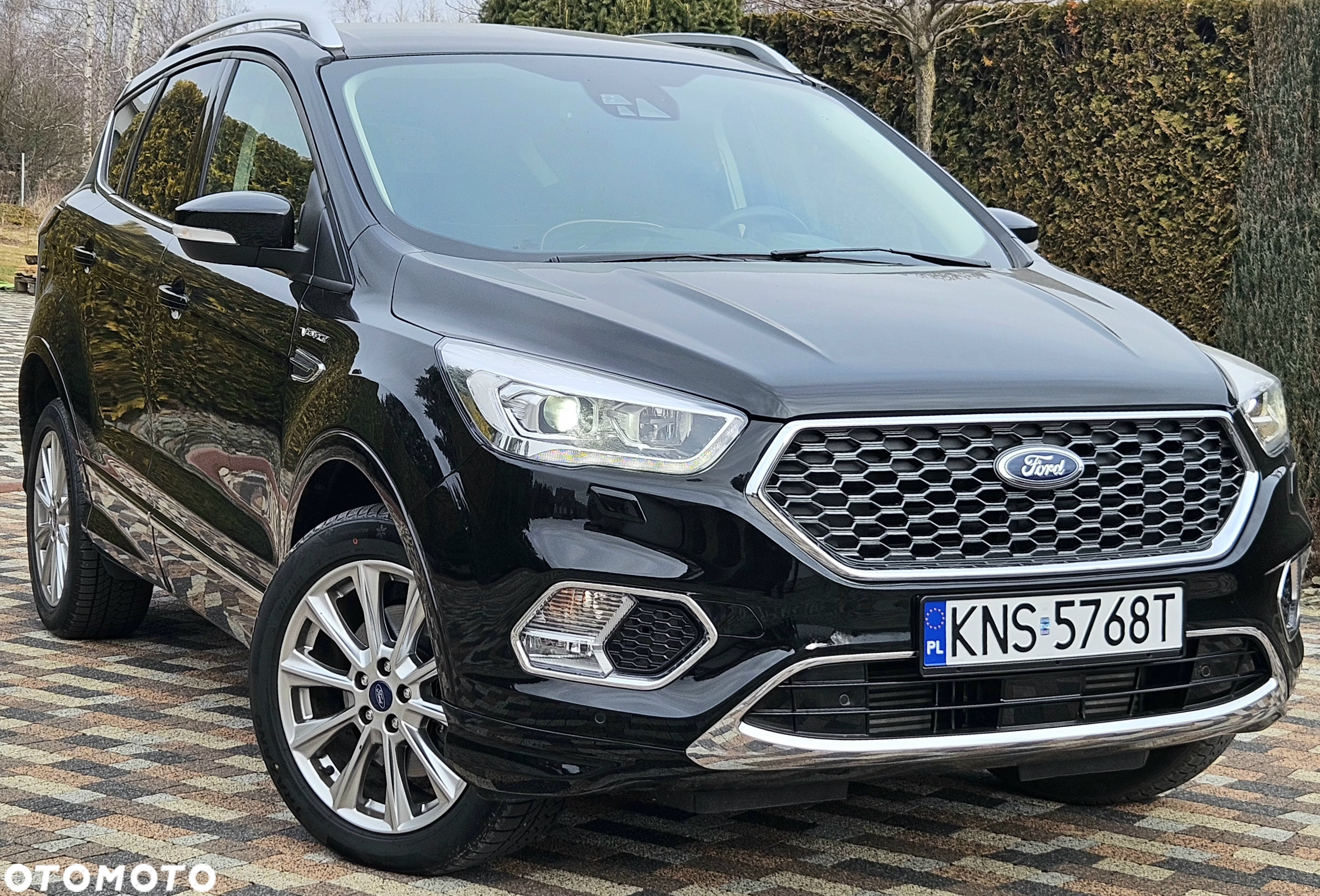 Ford Kuga 2.0 TDCi 4x4 Vignale - 2