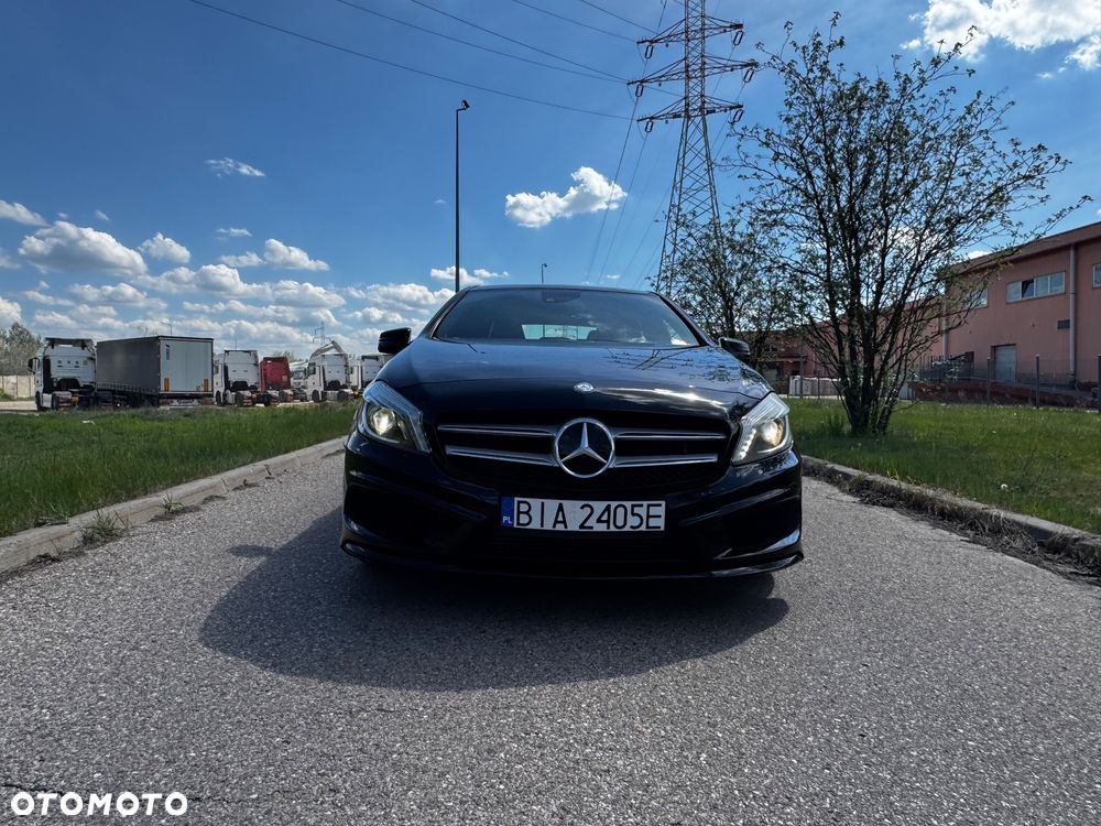Mercedes-Benz Klasa A 180 AMG Line - 3
