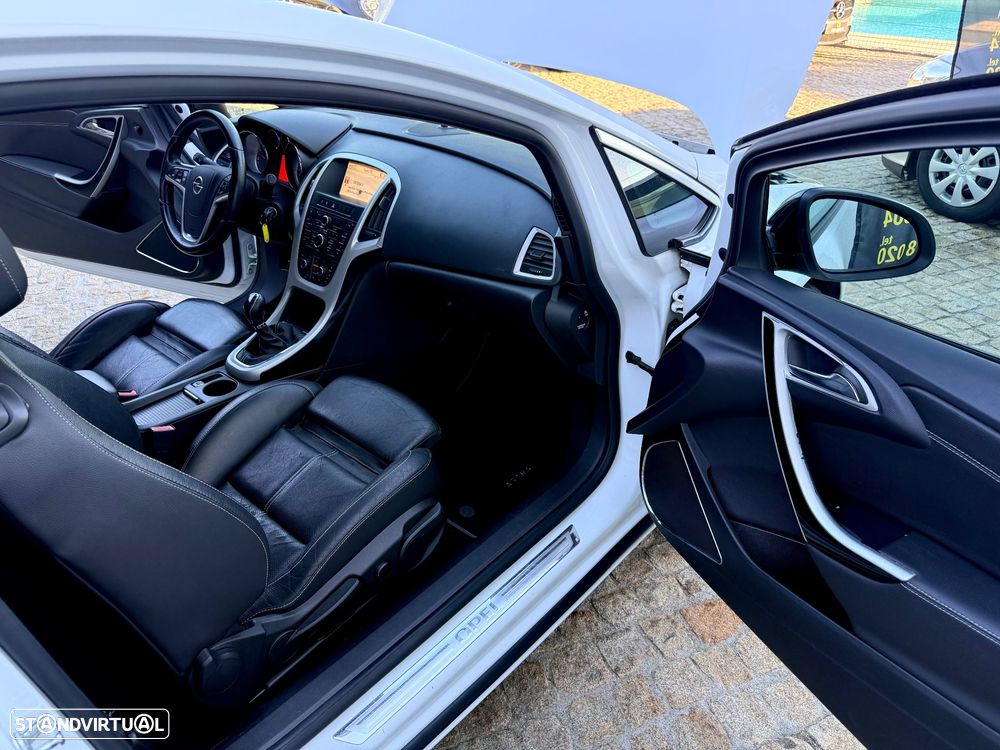 Opel Astra GTC 1.4 T - 46