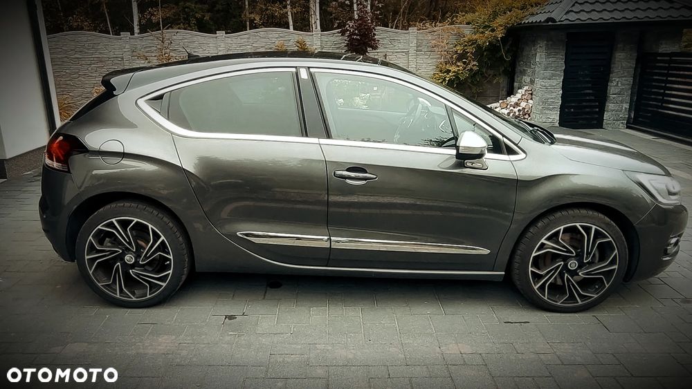 DS Automobiles DS 4 - 5