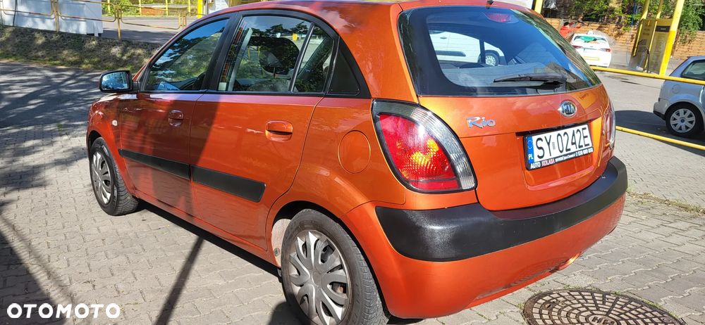 Kia Rio 1.4 / City - 4