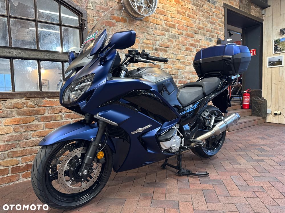 Yamaha FJR - 5