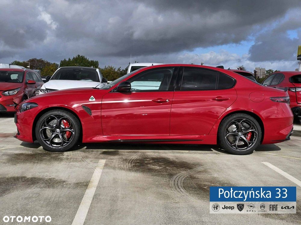 Alfa Romeo Giulia - 10